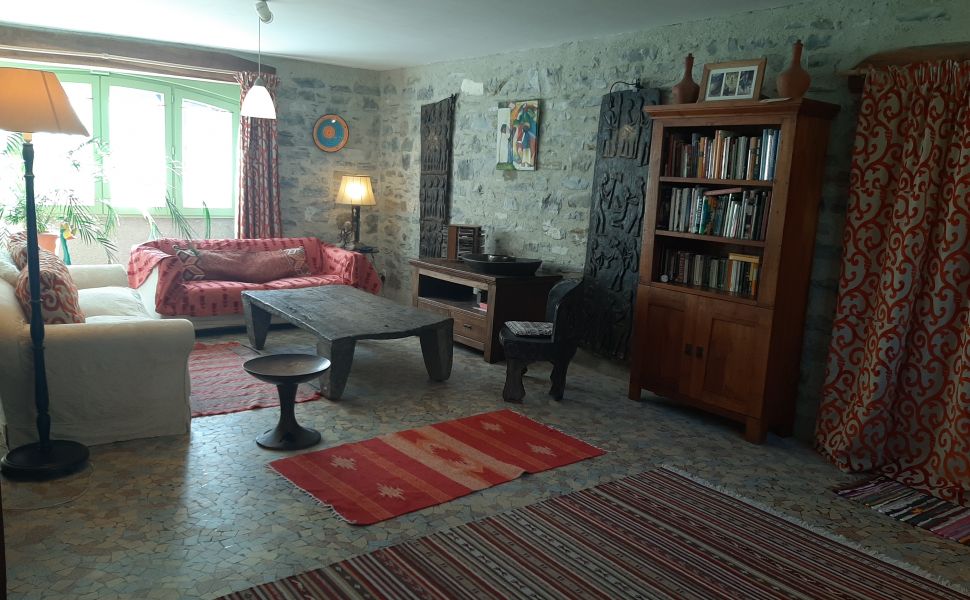 Ancienne Auberge du XVIII eme siècle aux pieds des Pyrenées Atlantiques